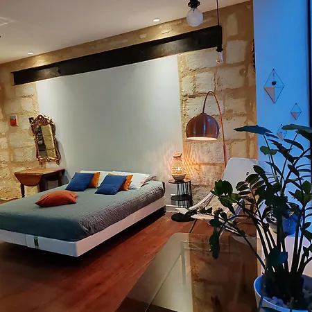 Apartment Studio Bordeaux *